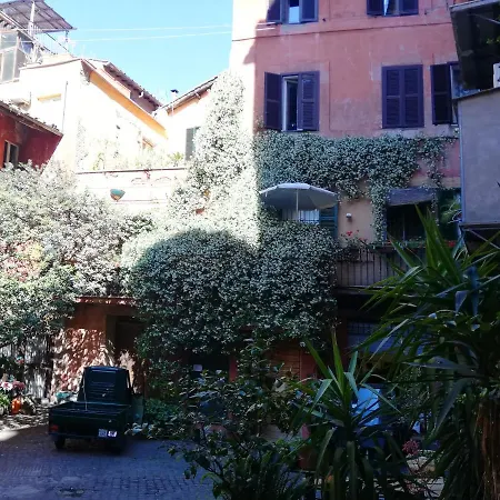 Apartments Campo De Fiori Rome Exterior photo